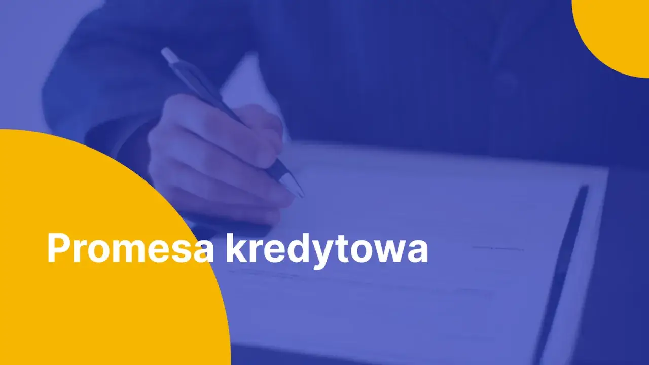 Ręka podpisuje dokument. Co to jest promesa kredytowa? To obietnica banku udzielenia kredytu.